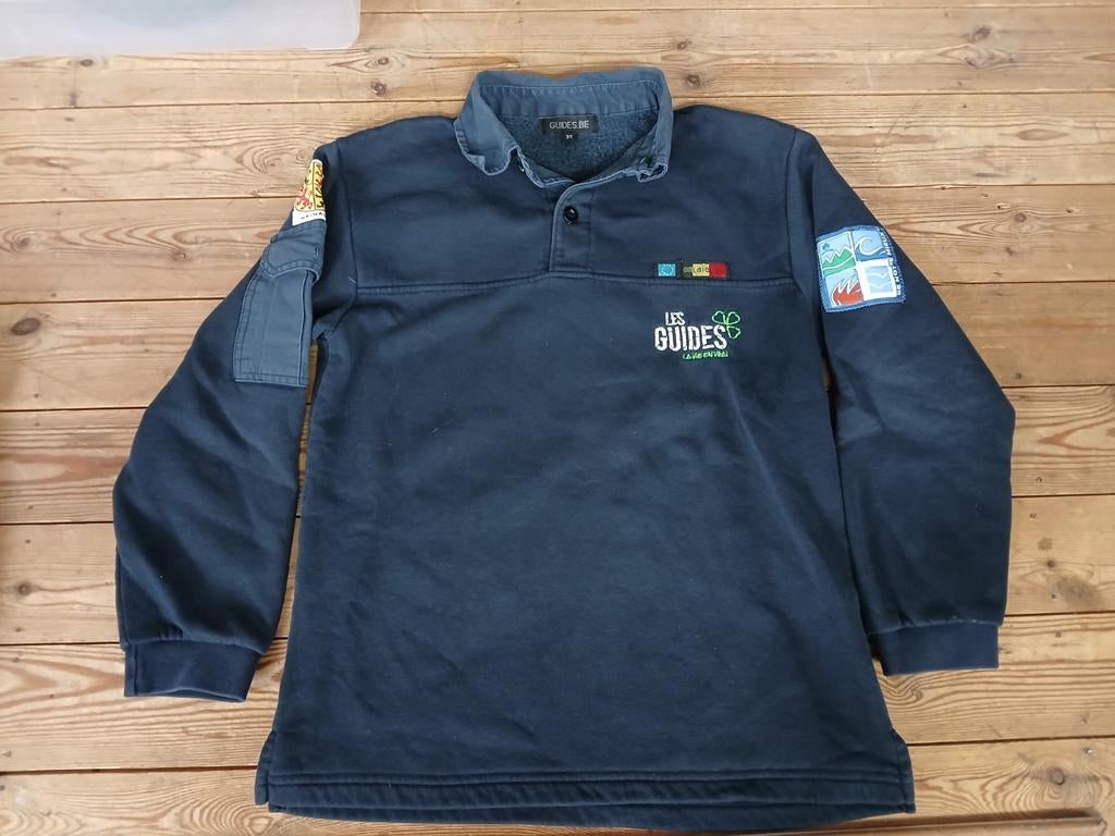 Pull GUIDES.BE taille 32 avec écussons, Enlèvement ou Envoi