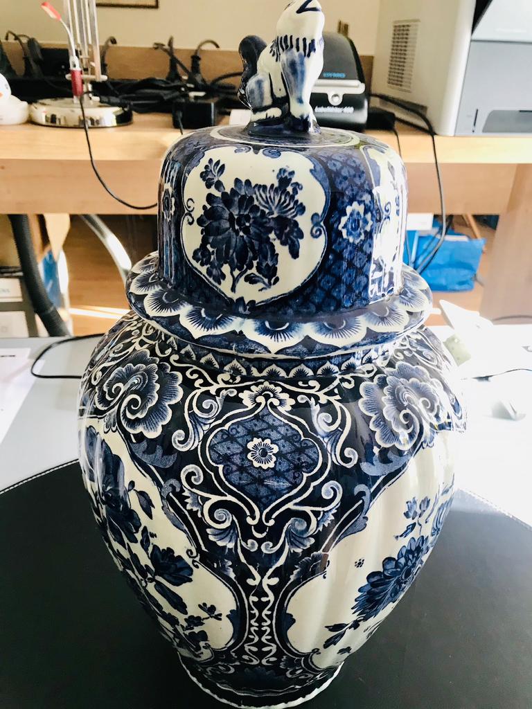 Grote Delfts Blauwe dekselvaas – Boch Royal Sphinx - 45cm, Ophalen of Verzenden