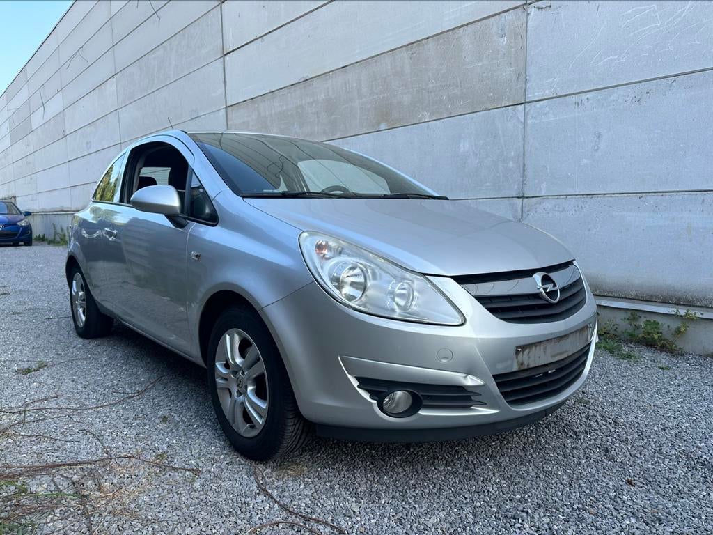 OPEL CORSA 1.2i Airco Export, Voorwielaandrijving, Stof, 4 cilinders, Bedrijf