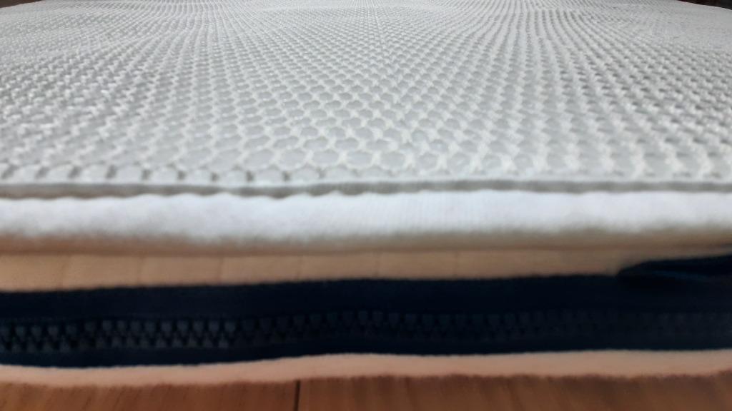 Protège-matelas Aerosleep structure nid d'abeille 3D 95/75, Enlèvement, Comme neuf