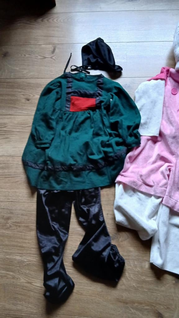 Kostuum: Snipe, hello kitty, broek voor 4 jaar 5 6 jaar, Ophalen, Gebruikt, Meisje, Overige typen
