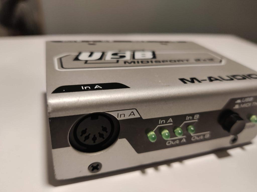 midi usb interface M-audio midisport 2x2, Enlèvement, Comme neuf