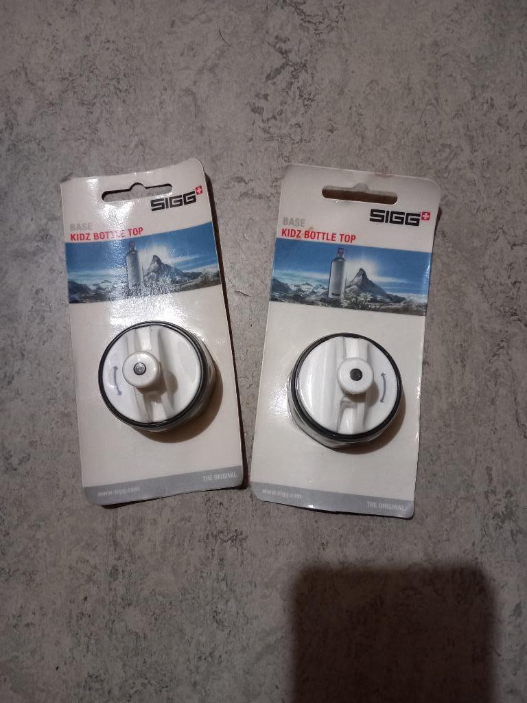 Embouts Anti-Fuite pour gourdes enfant  Sigg, Sports & Fitness, Gourdes d'eau, Neuf, Enlèvement