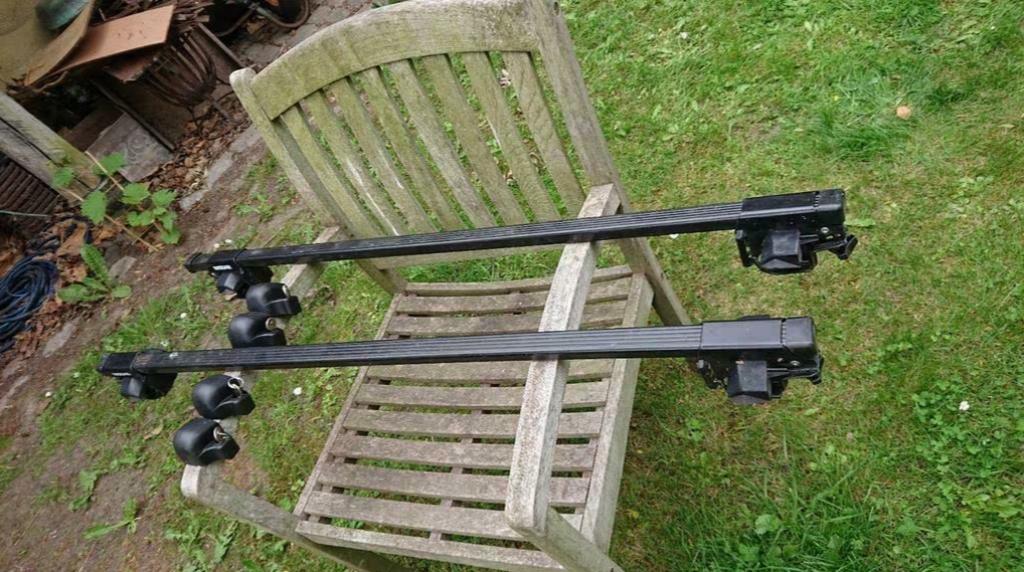 Dakdragers incl anti diefstal voor montage op dakrails, Auto diversen, Dakdragers, Ophalen, Zo goed als nieuw