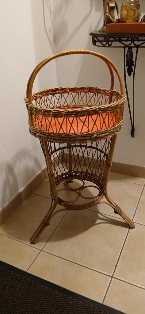 Tripode bar en rotin vintage, Maison & Meubles, Accessoires pour la Maison | Autre, Enlèvement