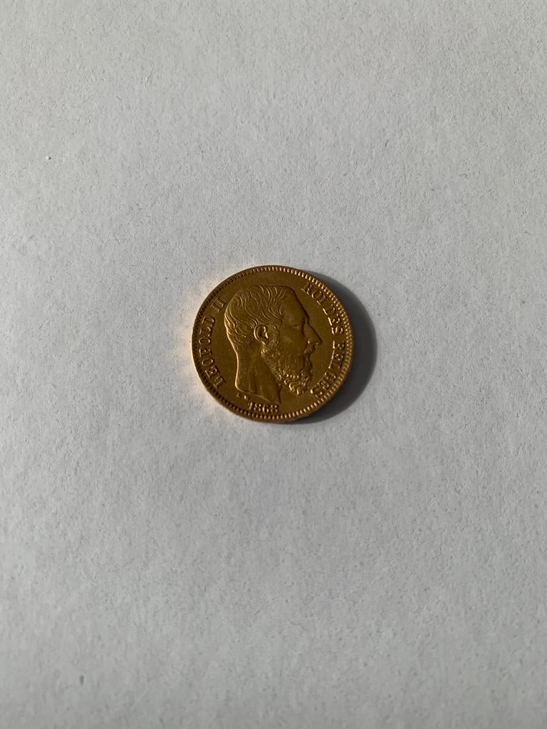 Goud 20 francs Belgie 1868 Leopold 2 klein jaartal, Enlèvement ou Envoi, Monnaie en vrac, Or, Or