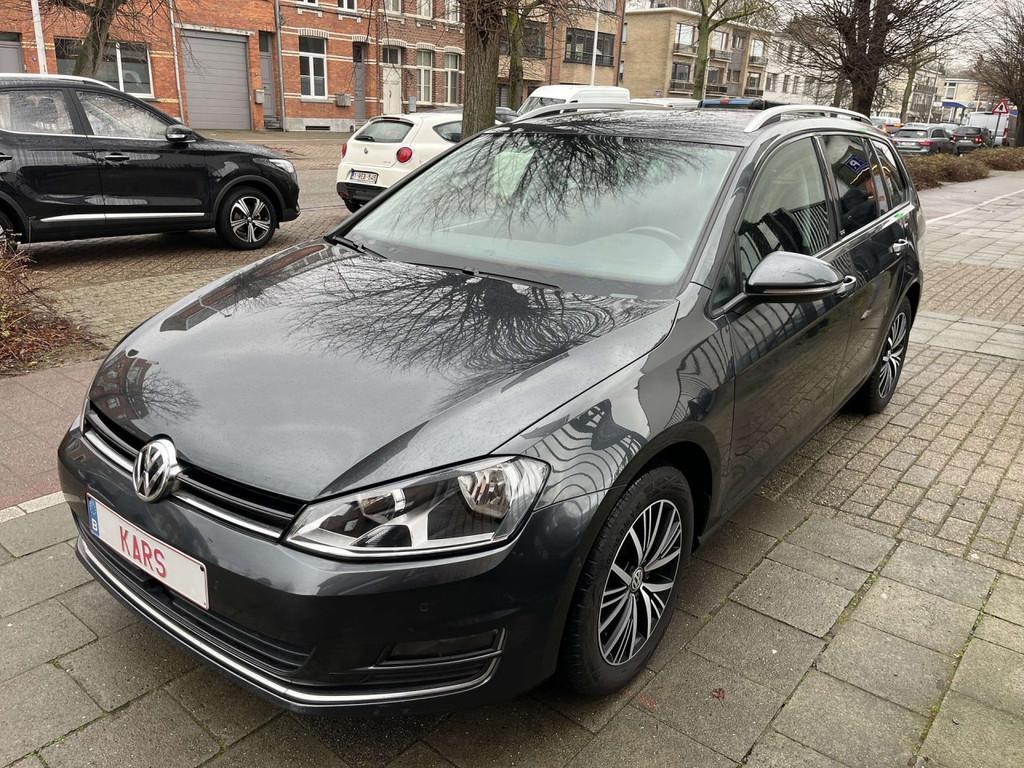Volkswagen Golf Variant Allstar BMT, 1197 cm³, Argent ou Gris, Boîte manuelle, https://public.car-pass.be/vhr/cf40ff5e-3a18-4859-b3cd-5a0308ccd6c2