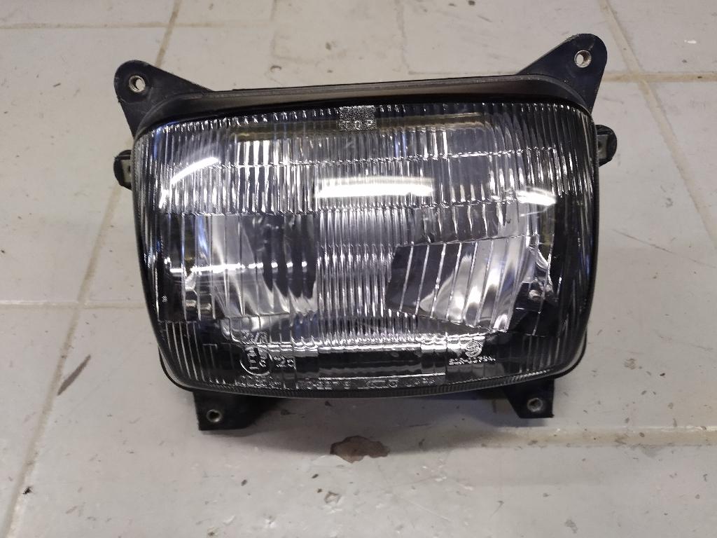 honda dominator 650 model '88-'91 koplamp, Enlèvement ou Envoi, Utilisé