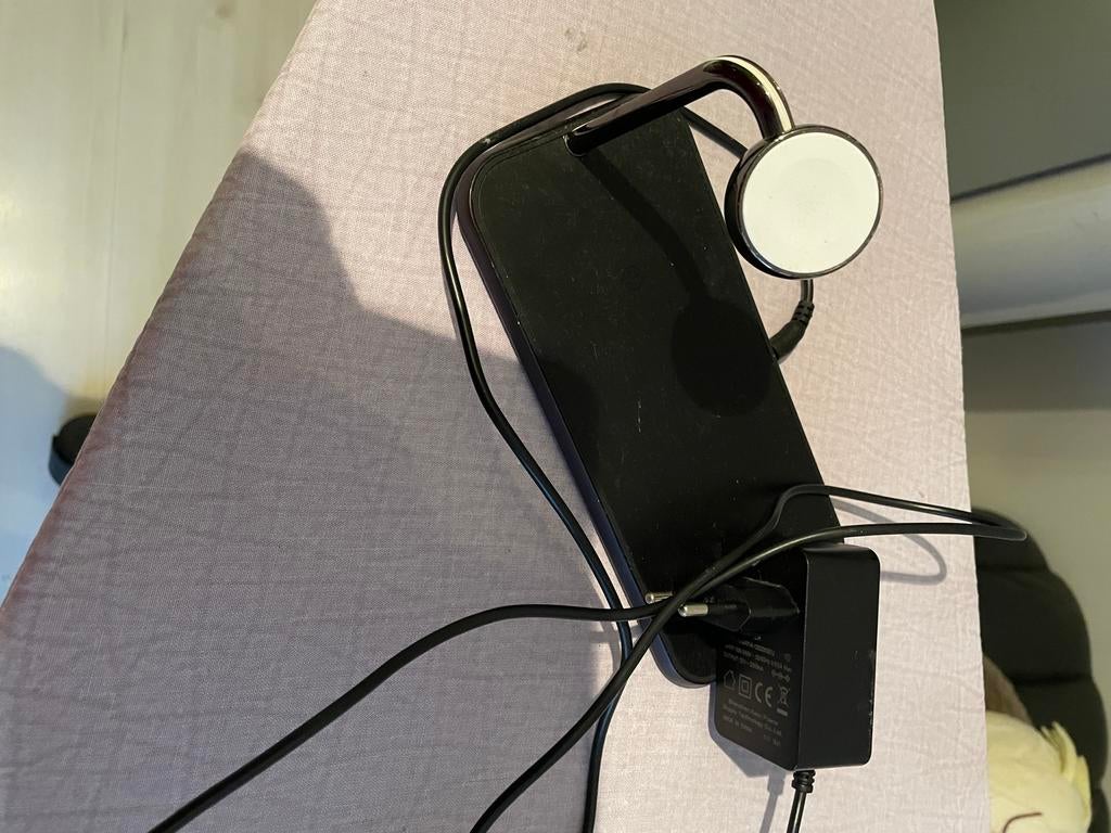 OPLADERS VOOR APPLE WATCH EN GSM, Ophalen, Zo goed als nieuw
