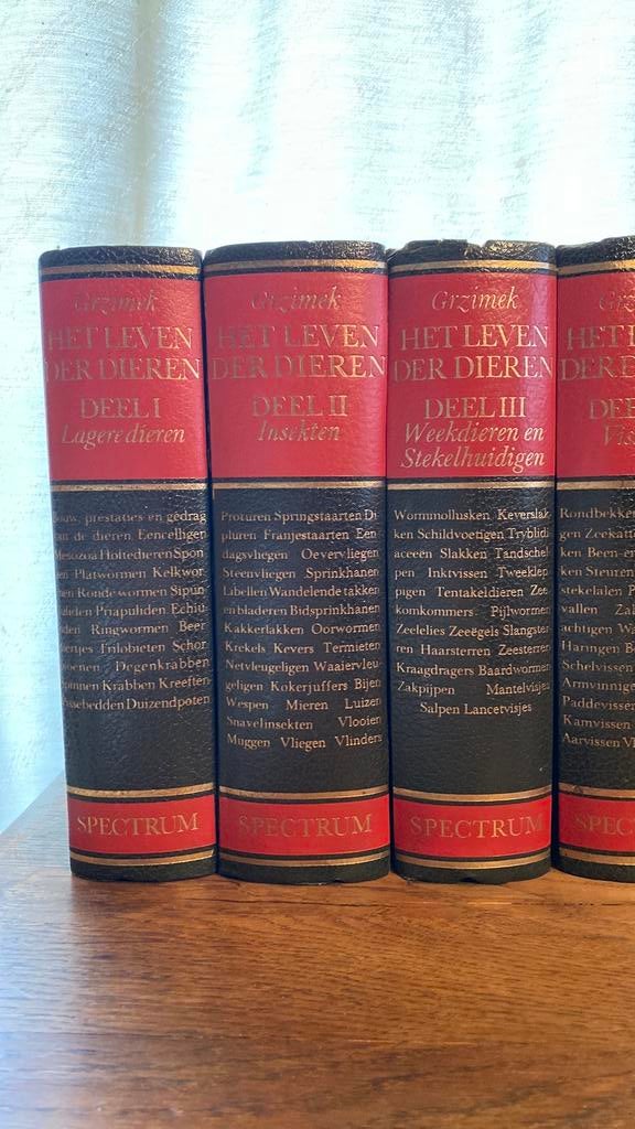 13 delige reeks Grzimek boeken Het leven der dieren, Boeken, Ophalen, Complete serie, Zo goed als nieuw, Dieren