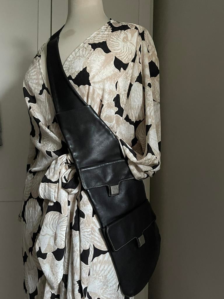 Delvaux Deux cross-over, Enlèvement, Utilisé, Noir, Cuir