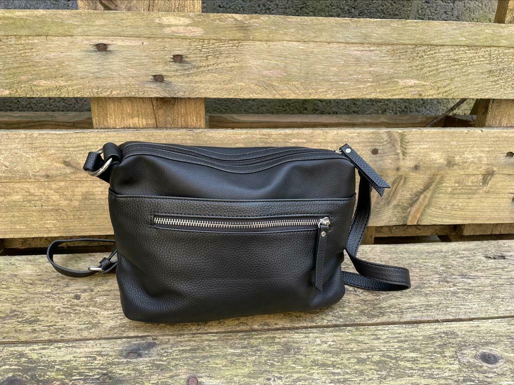 Kleine zwarte handtas / C&A, Ophalen of Verzenden, Nieuw, Zwart, Handtas