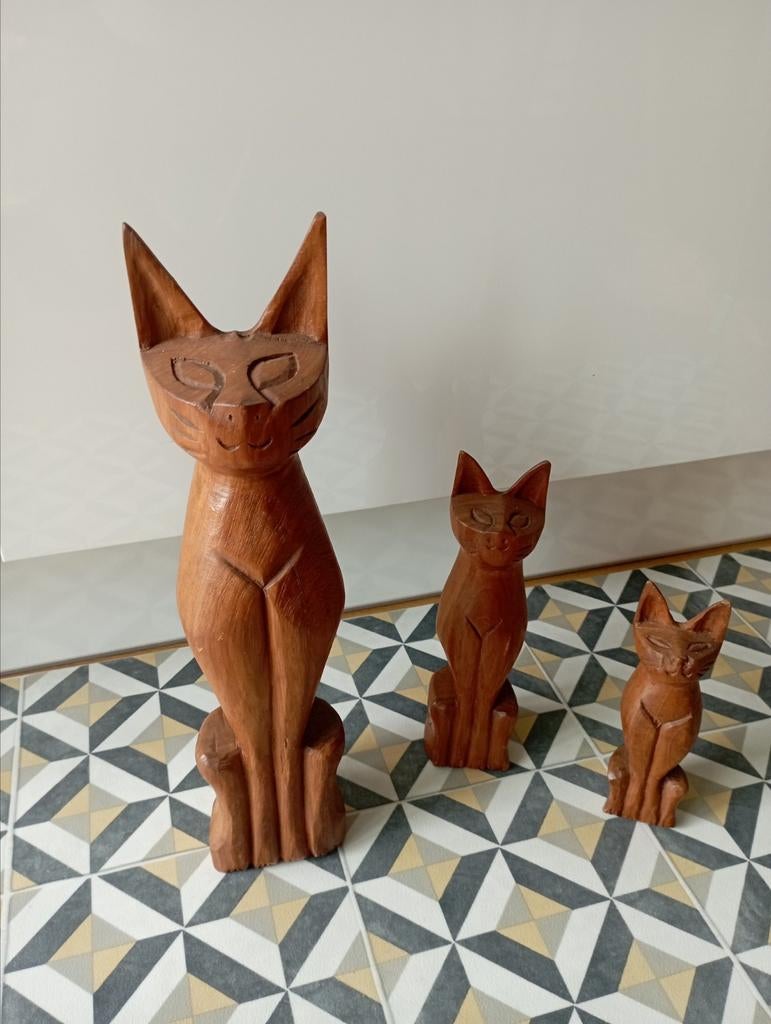 Houtsnijwerk set decoratieve beeldjes kat, Ophalen of Verzenden
