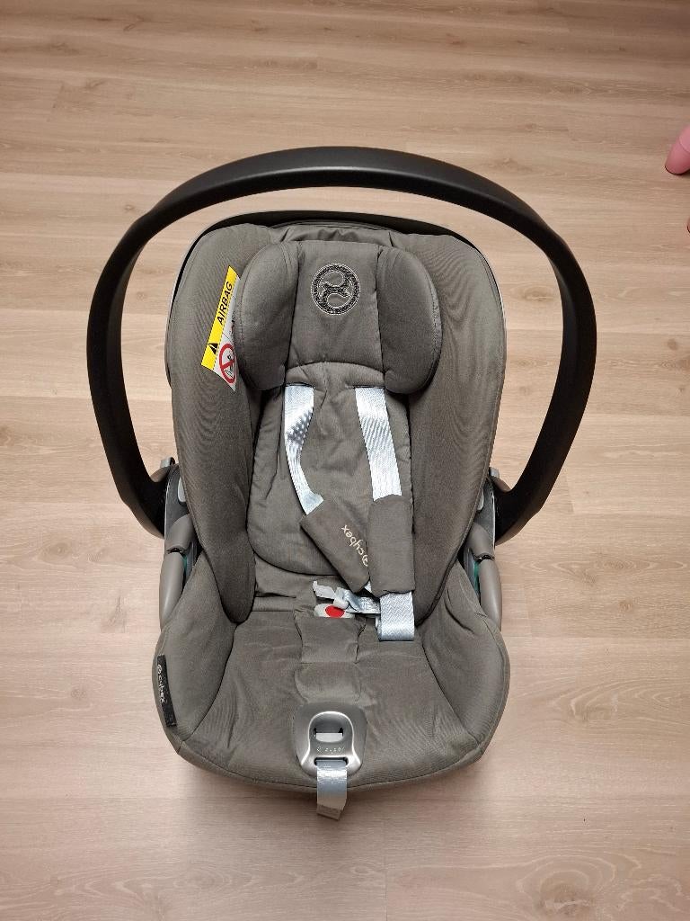 Cybex babydrager + autostoel + isofix, Autres marques, 0 à 18 kg, Mode veille, Comme neuf
