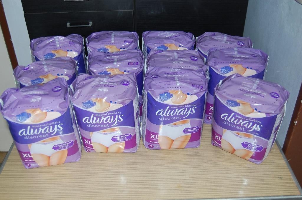 Culotte fuite urinaire XL lot de 12 paquets non ouvert, Divers, Enlèvement, Neuf