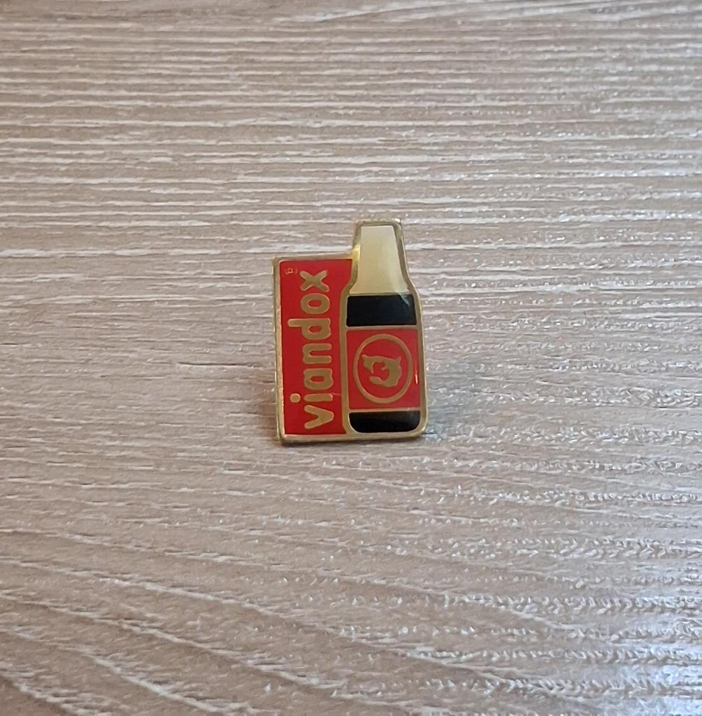 PIN - VIANDOX - KNORR, Verzamelen, Verzenden, Gebruikt, Merk, Speldje of Pin