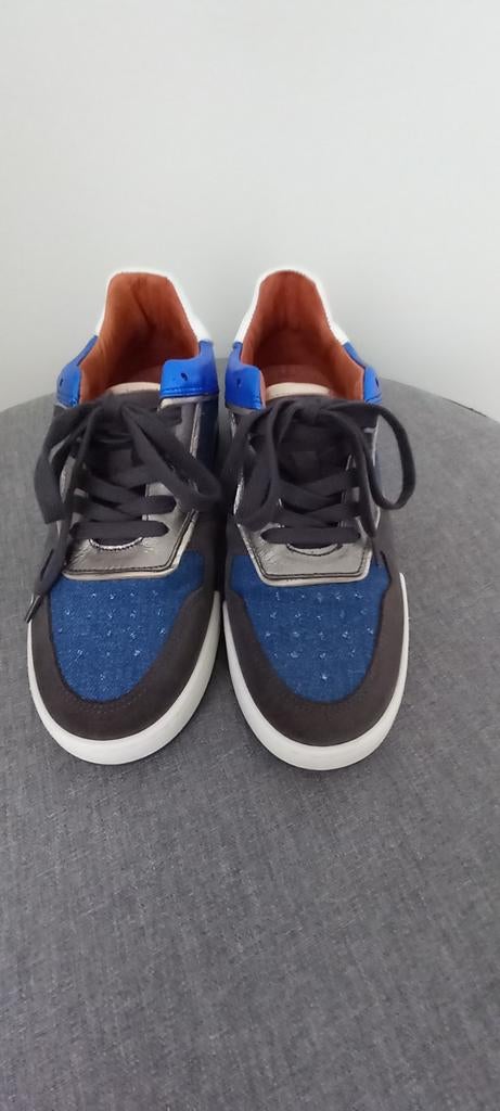 Baskets pour femmes, bleues, taille 39 de la marque Dwars., Vêtements | Femmes, Chaussures, Comme neuf, Sneakers et Baskets, Bleu