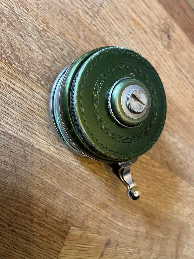 MOULIN PECHE / Shakespeare Silent Tru-art Automatic 1835, Watersport en Boten, Hengelsport | Zeevissen, Ophalen of Verzenden