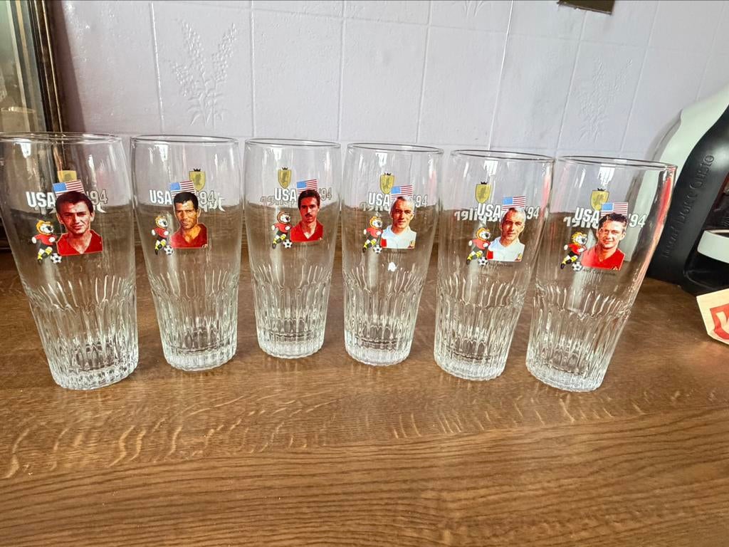 6 verres à Jupiler USA 94, Enlèvement
