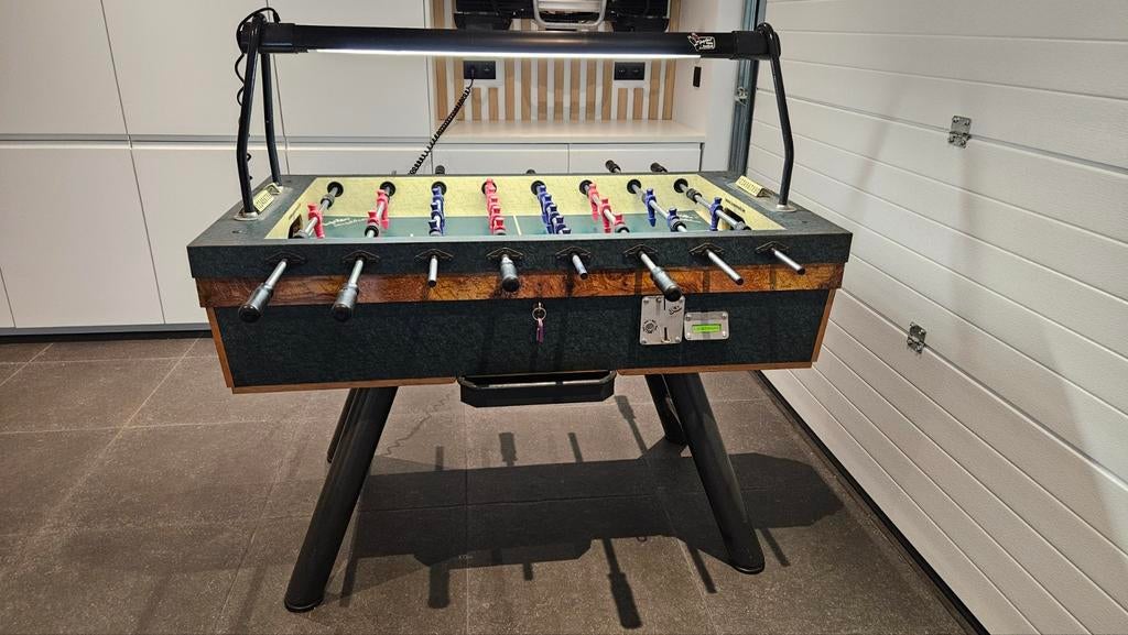 Jupiter Eurosoccer met elektronisch muntsysteem, Enlèvement