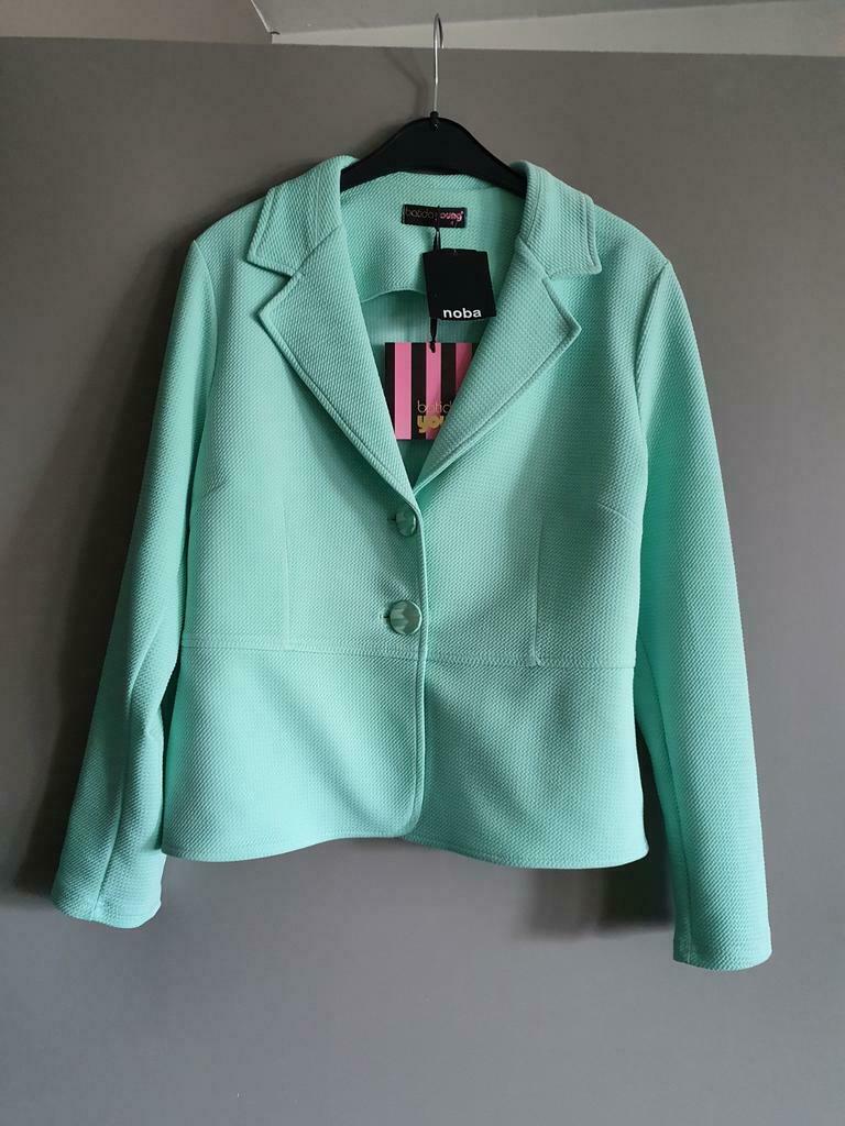 Nieuwe blazer van Batida maat 42, Maat 42/44 (L), Nieuw, Ophalen of Verzenden, Jasje