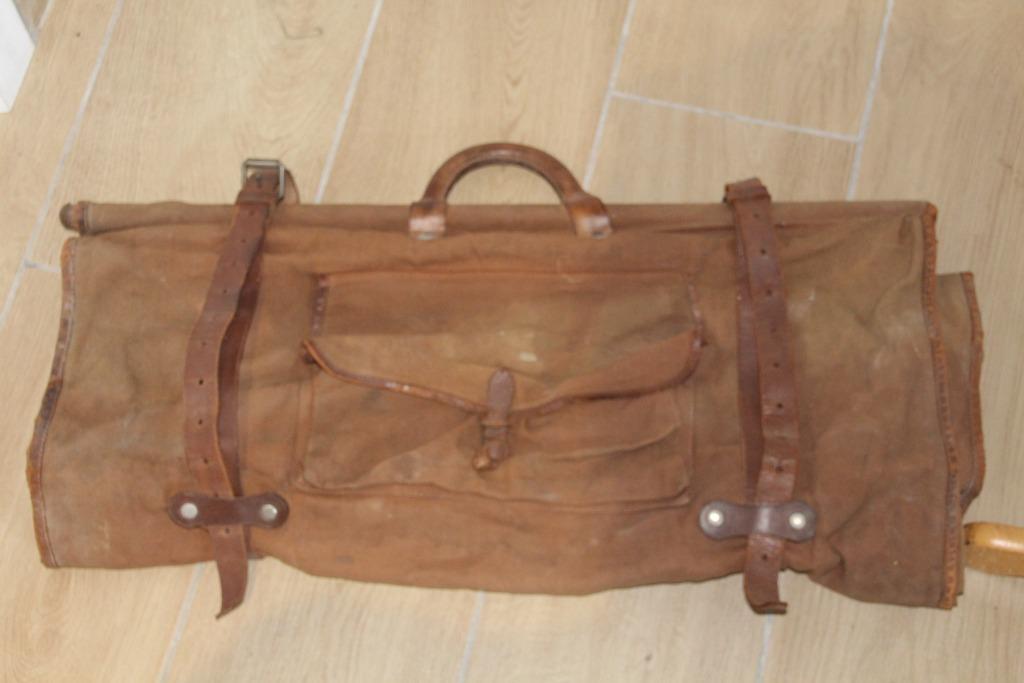 ABBL WW1 "sac de transport pour uniforme officier", Collections, Envoi, Armée de terre, Vêtements ou Chaussures
