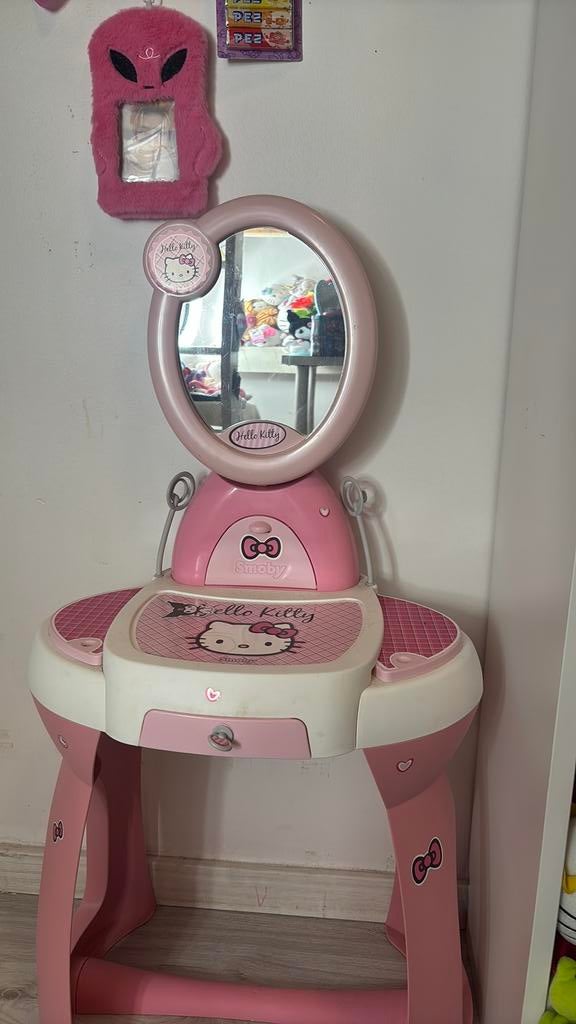 hello kitty vintage make up tafeltje, Enlèvement, Comme neuf