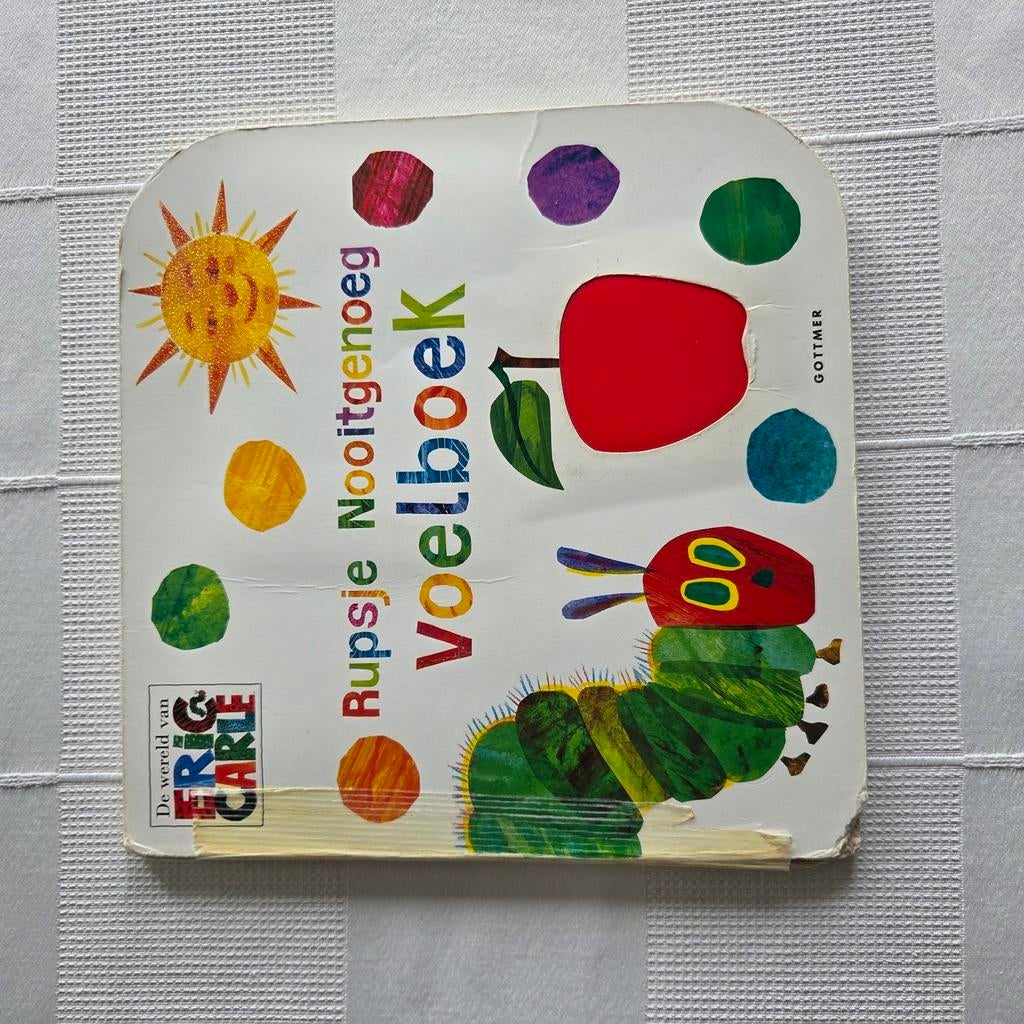 Kinderboek - Rupsje Nooitgenoeg voelboek, Ophalen, Gelezen, Eric Carle