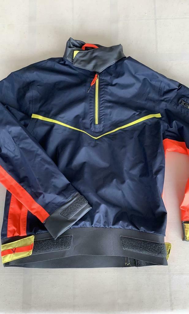 Veste de navigation/veste imperméable Tribord 8 ans, Enfants & Bébés, Enlèvement, Comme neuf, Garçon ou Fille, Manteau