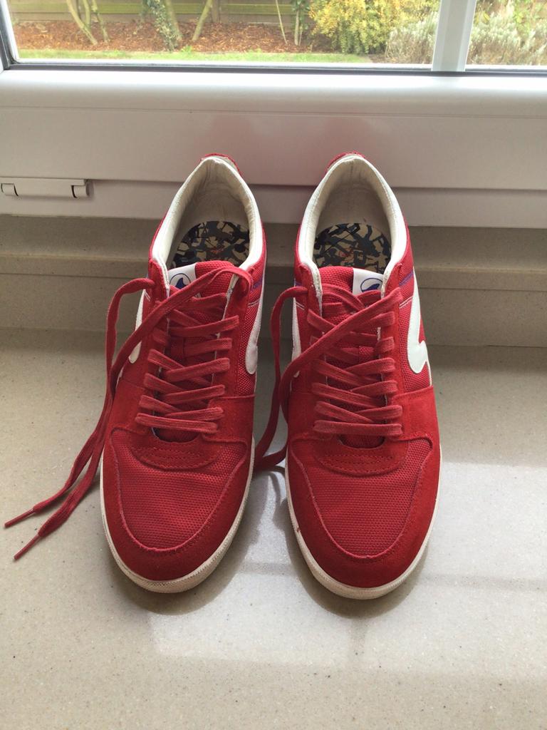 Sneackers maat 44 van Bluehaven, Ophalen, Zo goed als nieuw, Sneakers
