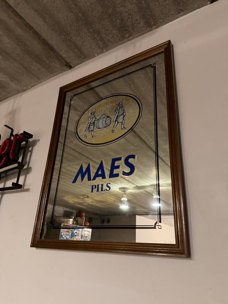 Maes pils spiegel groot, Ophalen of Verzenden