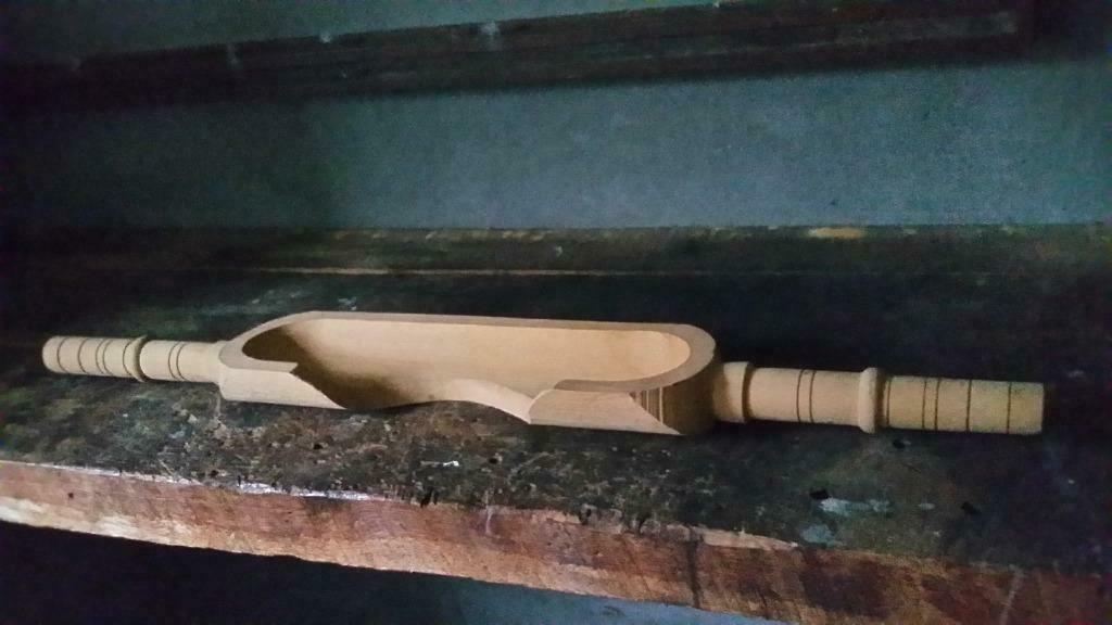 African wooden shoulder yoke juk bucket water carrier 95 cm, Antiek en Kunst, Ophalen of Verzenden