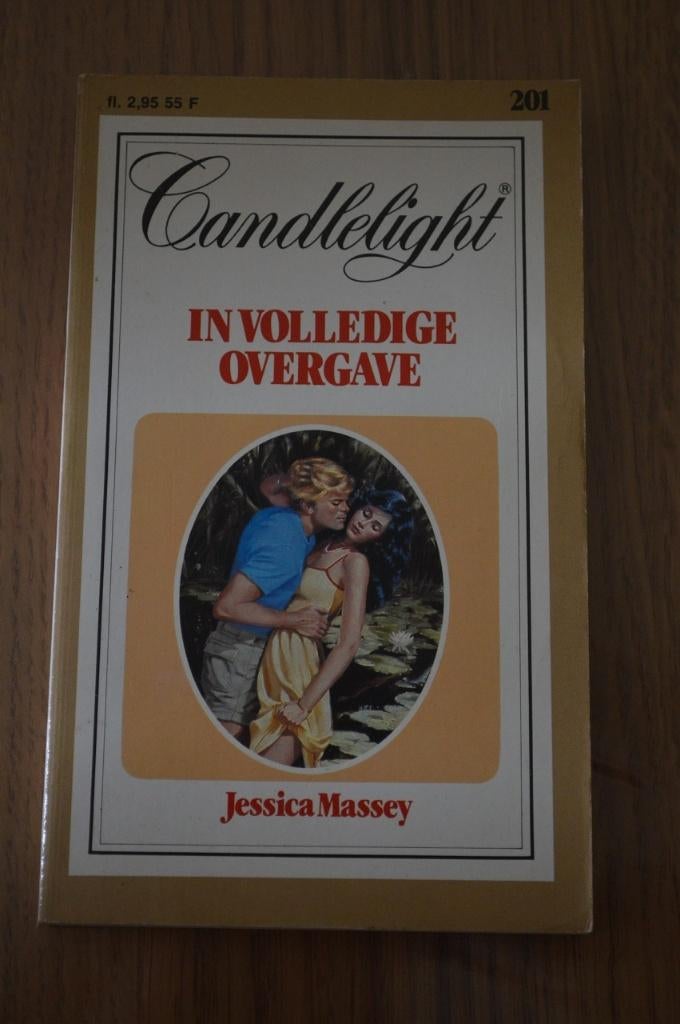 Candlelight nr 201:Jessica Massey-in volledige overgave, Boeken, Gelezen, Jessica Massey, Ophalen of Verzenden, Nederland