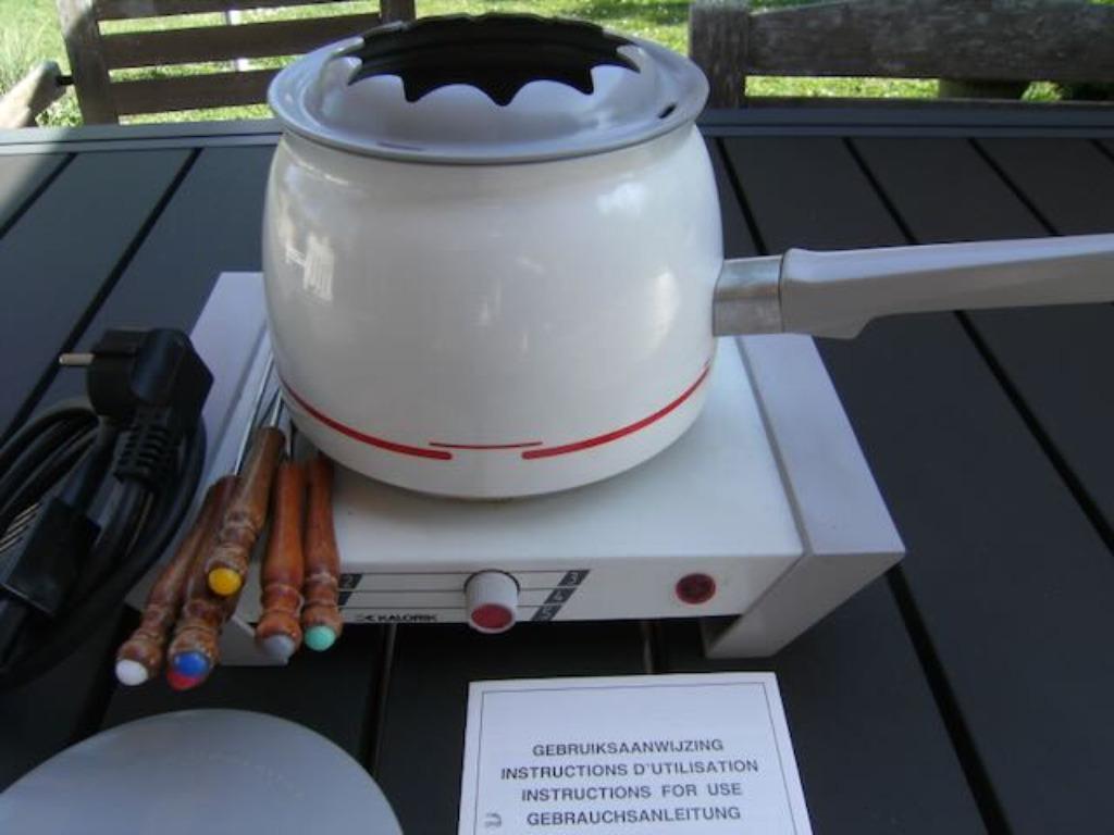 Appareil à fondue électrique - Kalorik, Electroménager, Fondue, Enlèvement, Utilisé, Électrique, Poêle à fondue
