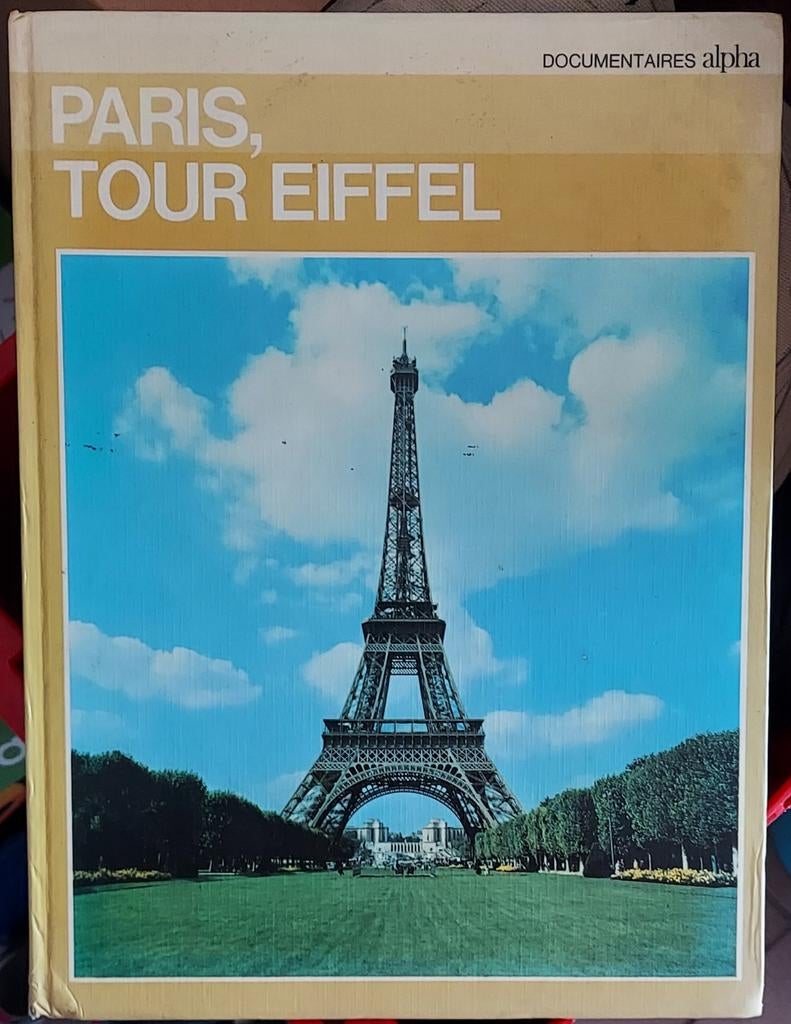 Livre la tour eiffel, Ophalen of Verzenden