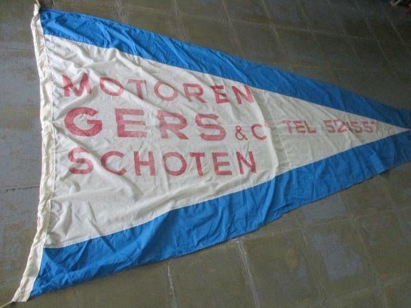 Vlaggen en wimpels, Enlèvement ou Envoi, Utilisé