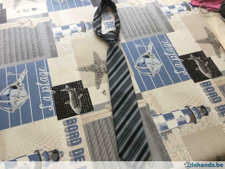 Plastron model 2025 nog nooit gedragen geweest, Enlèvement ou Envoi, Neuf