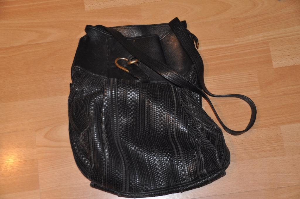 Handtas Delvaux, Enlèvement, Utilisé, Noir, Sac à main