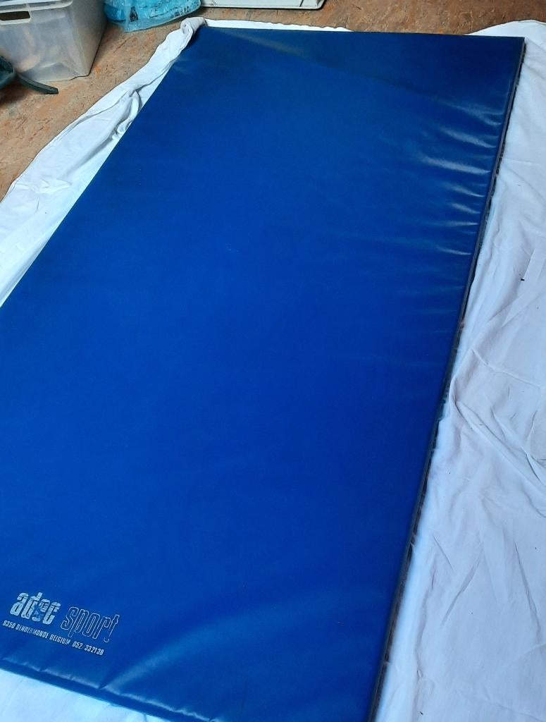 tapis gymnastique, Sports & Fitness, Gymnastique, Enlèvement, Utilisé, Bleu, Autres types