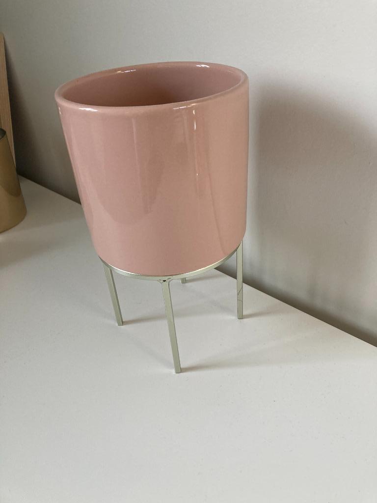Binnen bloempot op staander - als nieuw - roze, Tuin en Terras, Ophalen, Rond, Binnen, Zo goed als nieuw