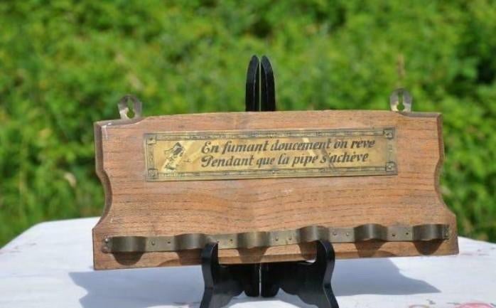 porte pipe mural en bois et cuivre texte fumant doucement, Collections, Enlèvement ou Envoi, Utilisé, Autres types