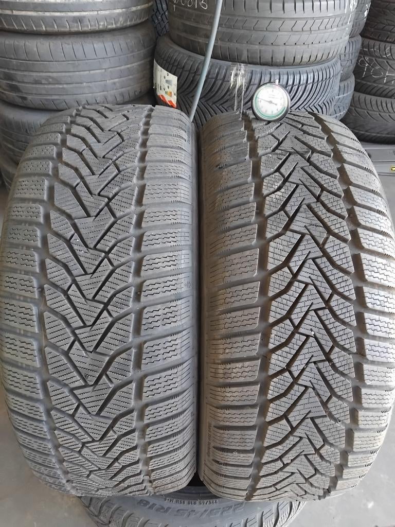 225/50/17 2255017 225/50R17 Démo hivernale d'Uniroyal, Enlèvement