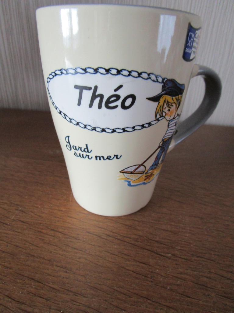 Tasse ou mug Théo, Enlèvement ou Envoi, Neuf, Céramique, Tasse(s) et/ou soucoupe(s)