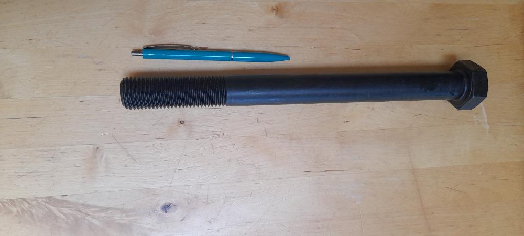 Boulon M27x300mm DIN 931 Black, Bricolage & Construction, Quincaillerie & Fixations, Enlèvement ou Envoi, Neuf, 250 mm ou plus