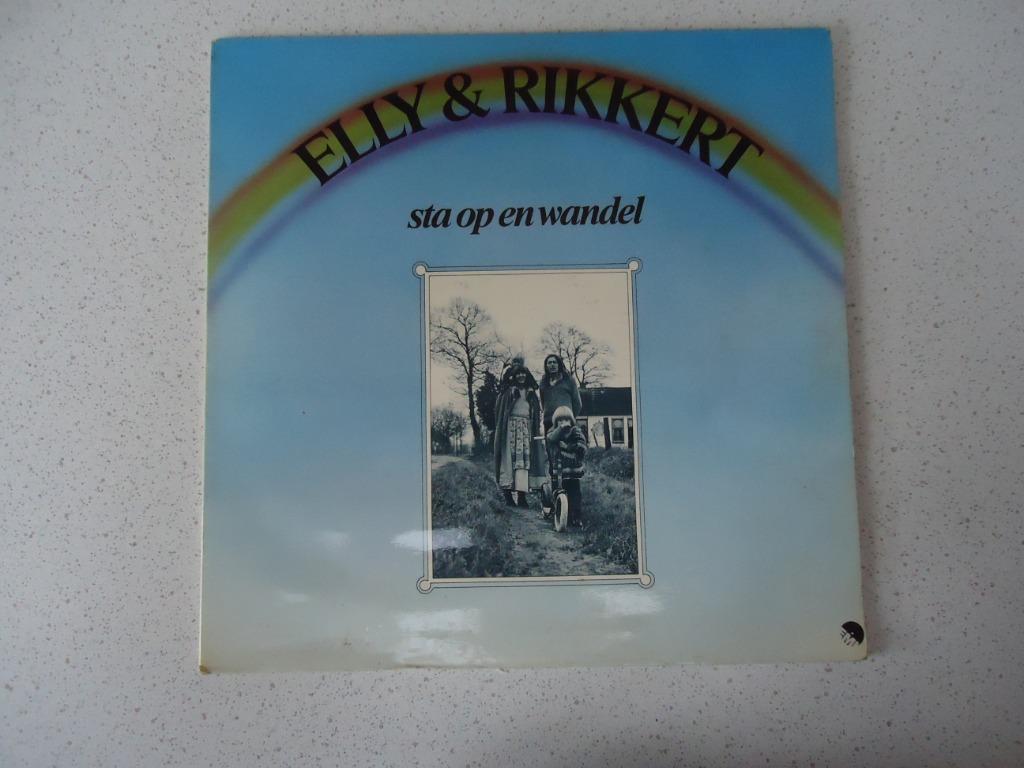 LP Van "Elly & Rikkert" Sta Op en Wandel anno 1975., Ophalen of Verzenden, Gebruikt, 12 inch, Levenslied of Smartlap