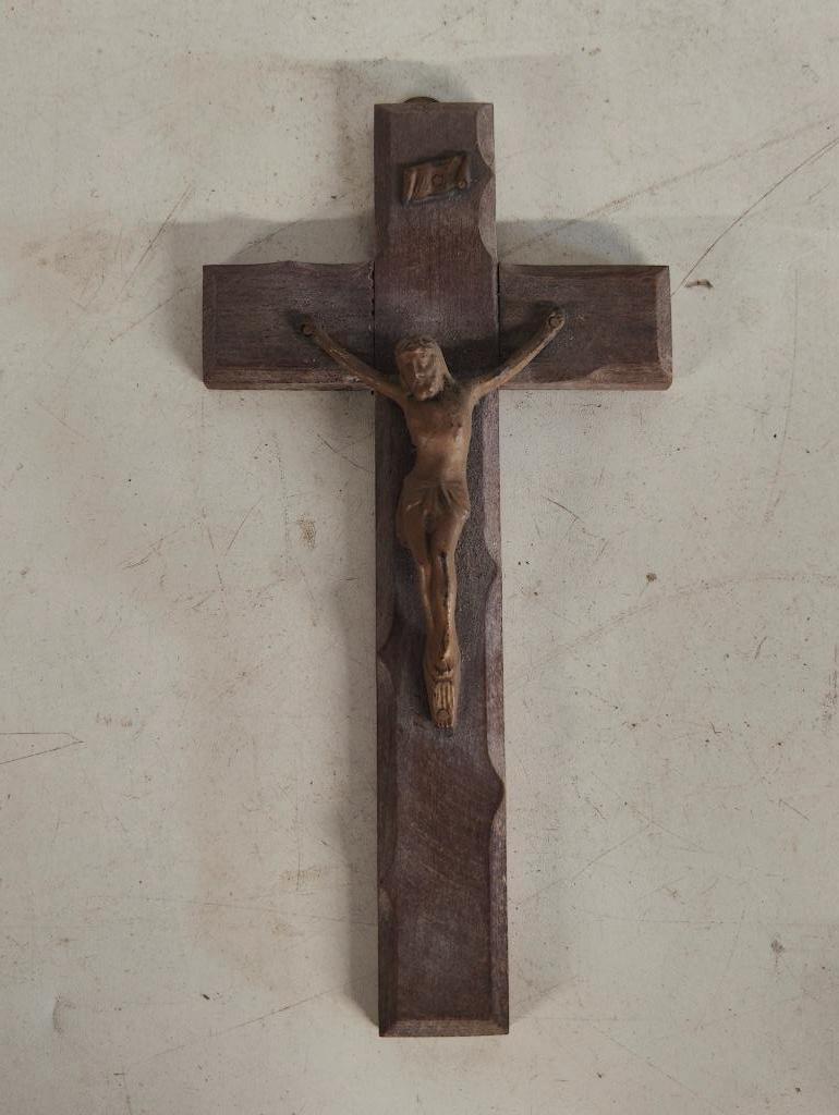 Jezus aan het kruis in hout & koper, Enlèvement ou Envoi