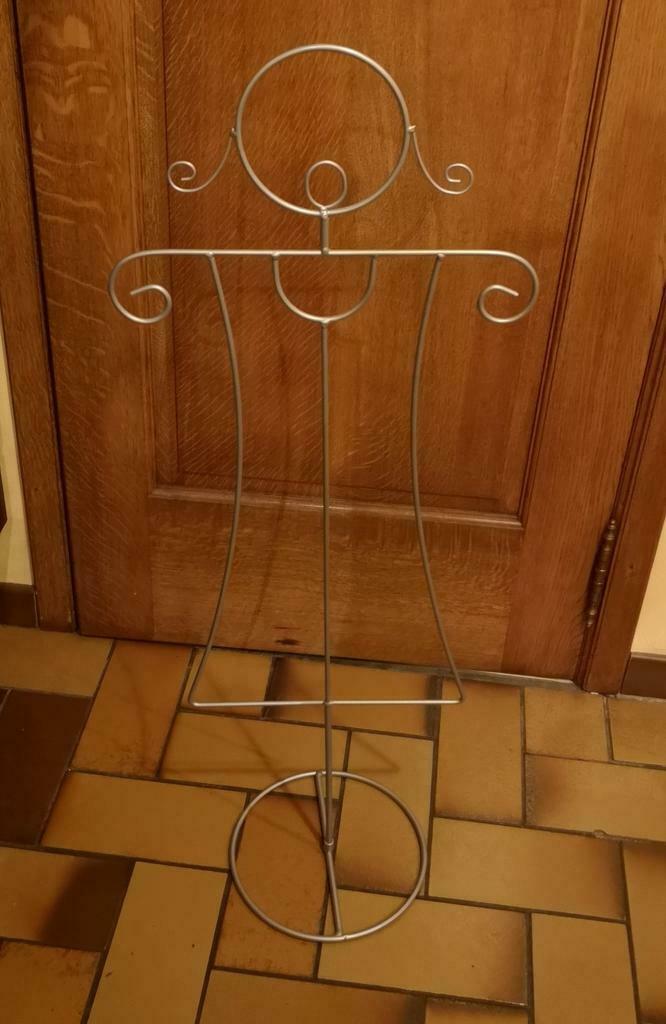 Metalen staander kids voor kleding, Ophalen, Gebruikt