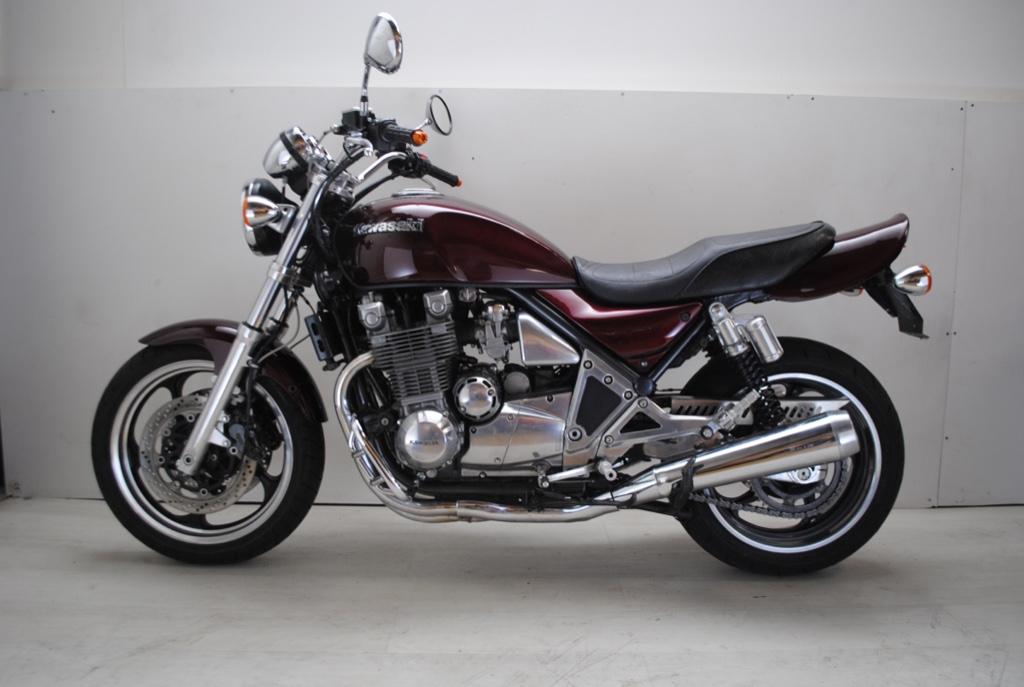 Kawasaki, 4 cilinders, Bedrijf, Meer dan 35 kW, 1100 cc