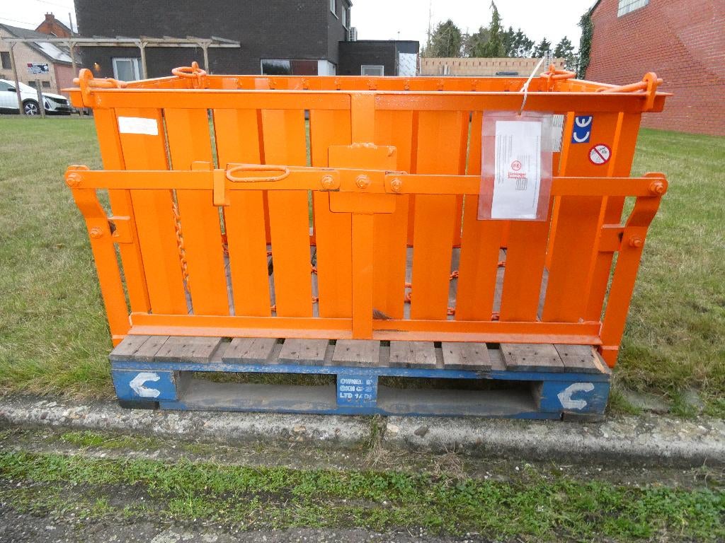 STEENKORF EICHINGER VOOR KRAAN incl 8 paletten, Ophalen, Hijswerktuig