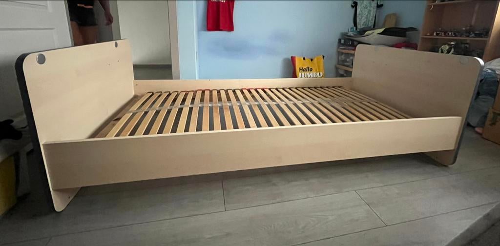 1 persoonsbed nog omvormbaar tot babybed, Ophalen, Zo goed als nieuw, Lattenbodem